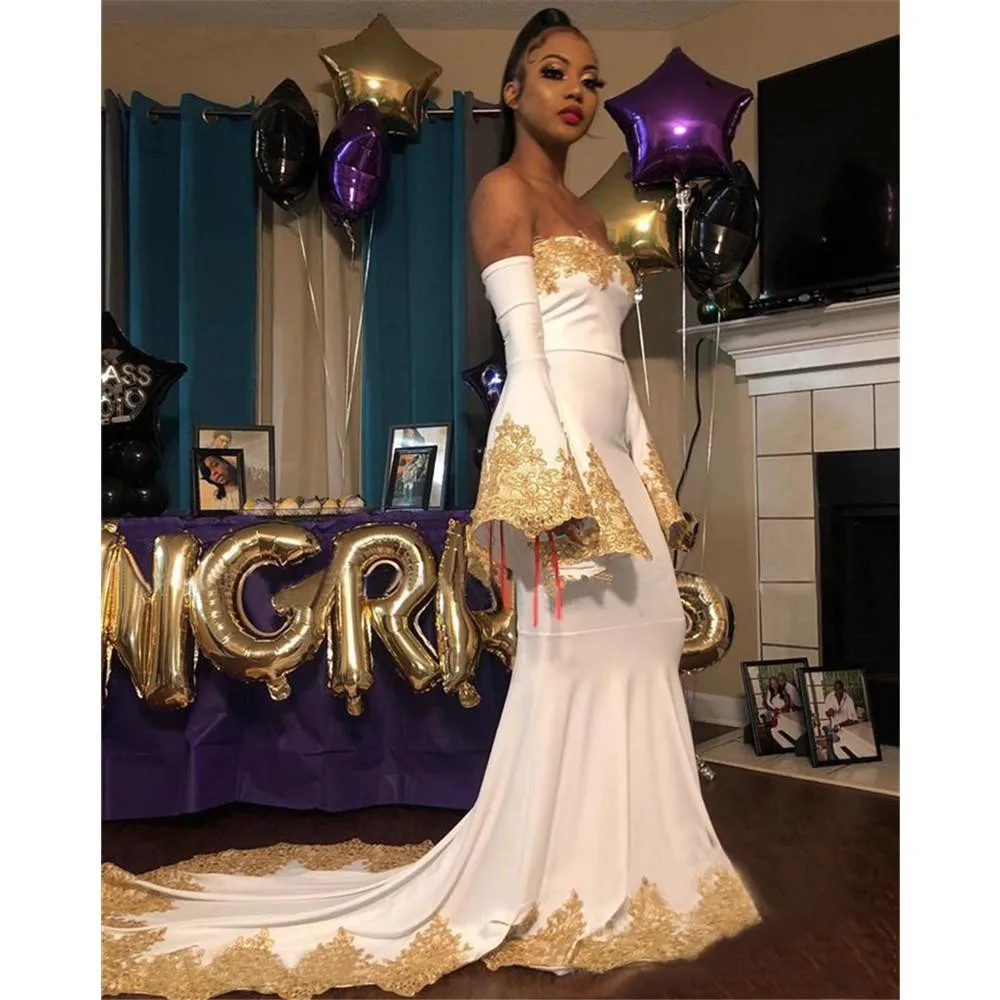 

Элегантное женское длинное атласное платье со шлейфом и разрезом сбоку