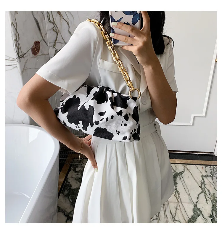 

Hot Sale Women's Bag Chain Belt Bag Fashion Versatile Shoulder Bag Cloud Style Handbags Large Capacity Bag Women Female Purse