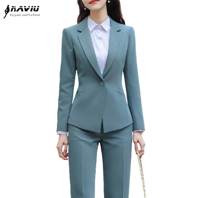 Костюм деловой женский