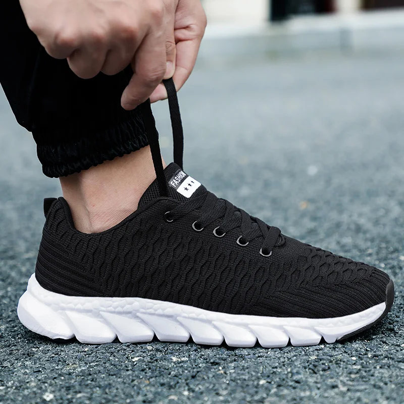 Лидер продаж легкие кроссовки для мужчин и женщин дышащие новая обувь бега на