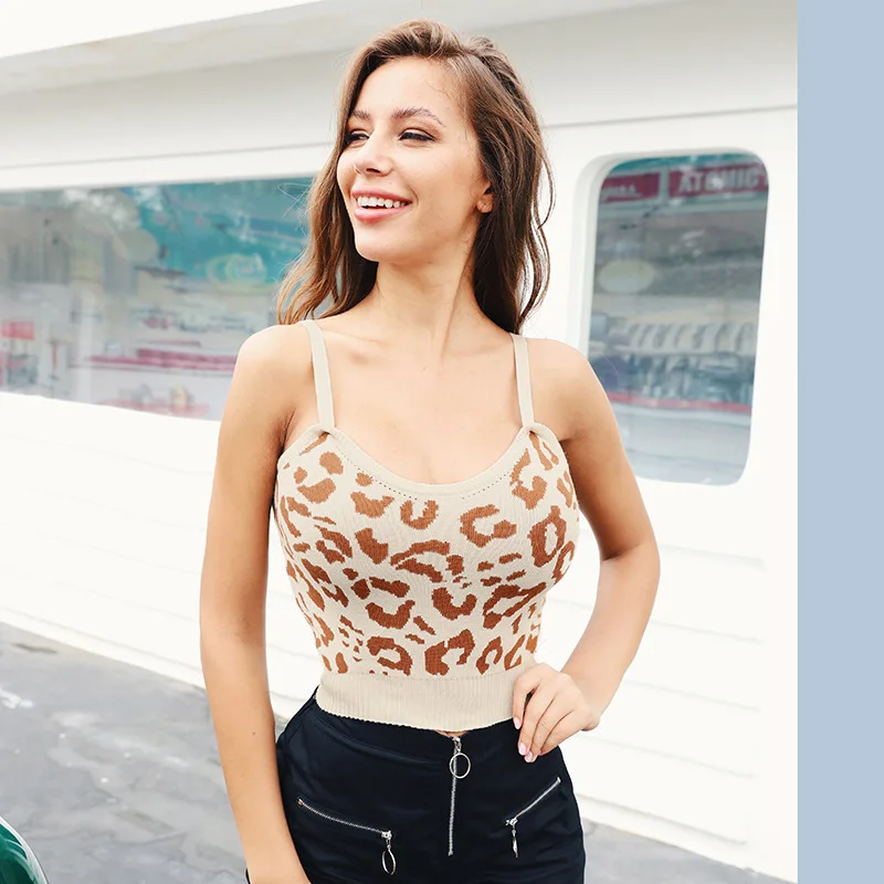 Оставайтесь аккуратными Модные леопардовые с принтом на бретельках топы новинка