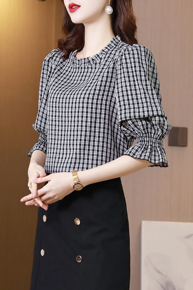 

Vintage Chic Plaid Blouse Women O-neck Lantern Sleeve Casual Blouse Woman Loose Minimalist Tops Female