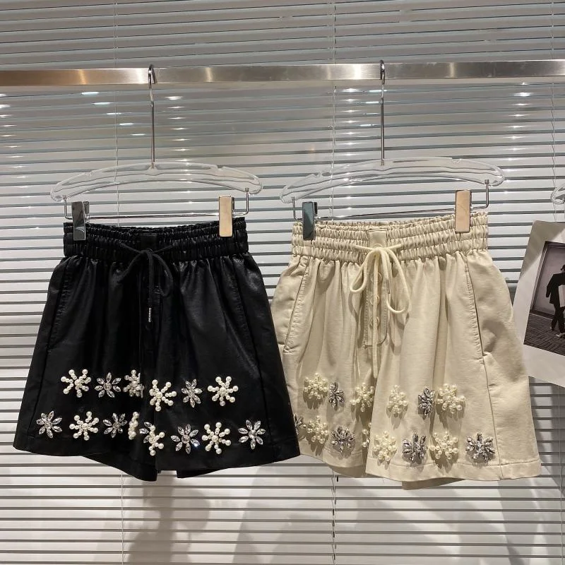 

Flower Diamond Nail Bead Shorts Women 2021 Autumn And Winter New Drawstring Elastic Waist PU Hotpants
