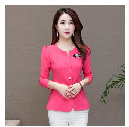 Женский офисный Блейзер на пуговицах приталенный однотонный большого размера с