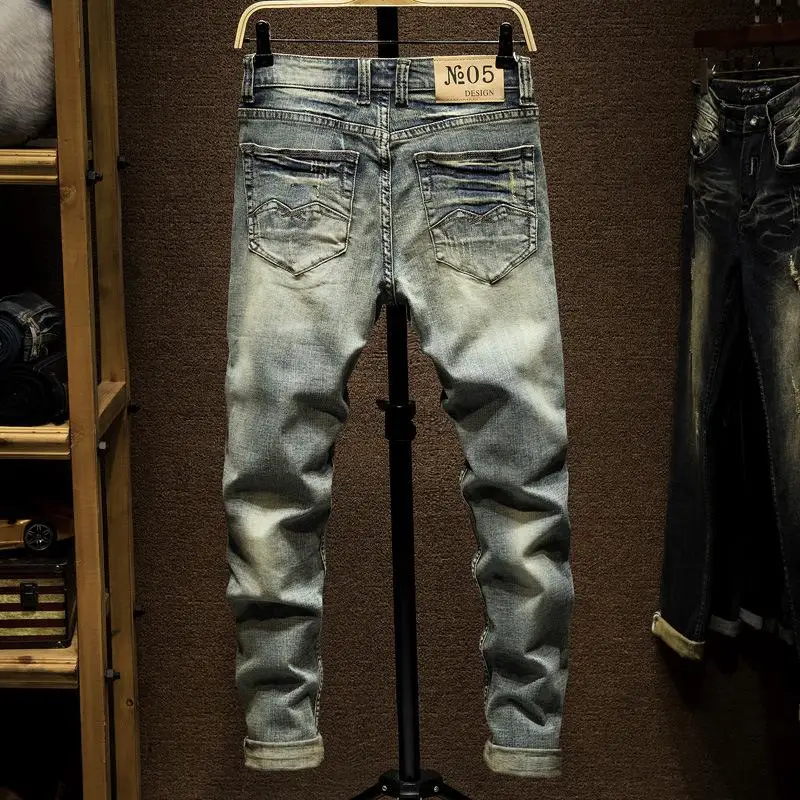 

New Arrivals Men's Straight Jeans Distressed Denim Pants Winter Ripped Denim Trousers