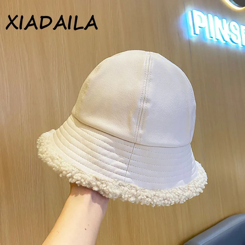 

2020 New Solid PU Fur Warm Female Cap Faux Fur Winter Bucket Hat for Women Outdoor Sunscreen Sun Hat Panama Lady Cap