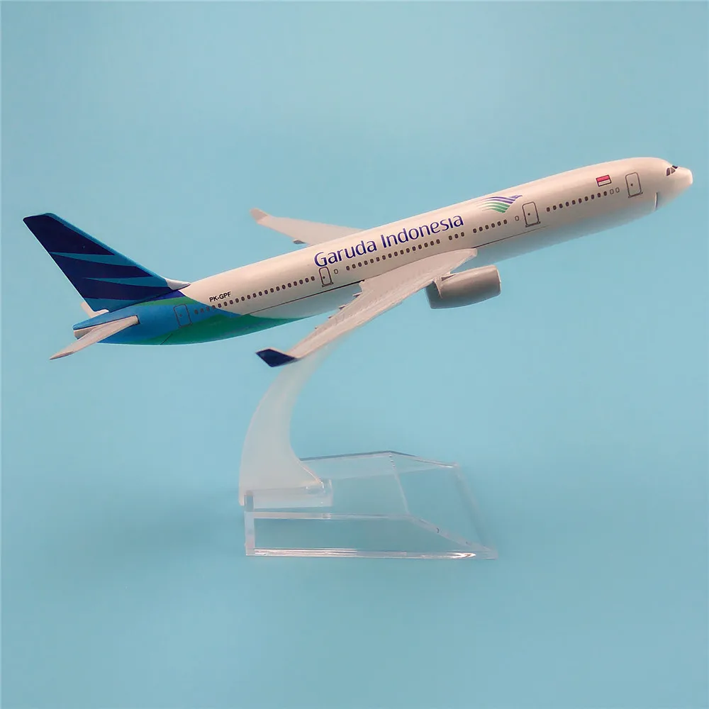 16 см металлическая модель воздушного самолета Garuda Indonesia Airbus 330 A330 Airways с