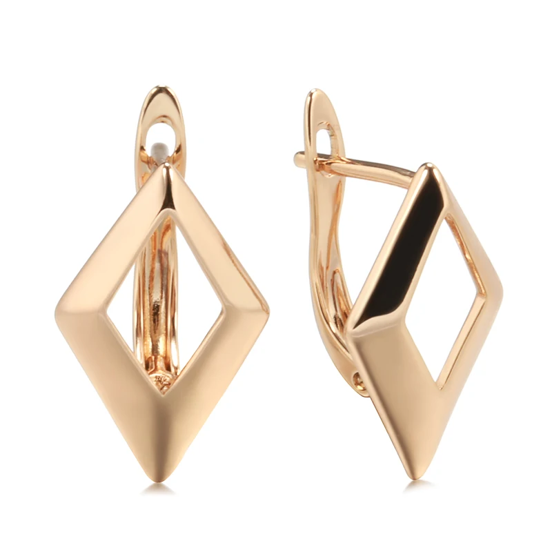 

Retro 585 Rose Gold Hollow Triangle Earrings 2022 New Jewelry Fashion Wedding Party Unusual Earrings For Woman