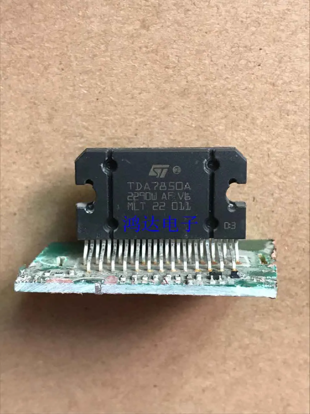 100% новый и оригинальный TDA7850A 4X50W IC ZIP-27 | Электроника