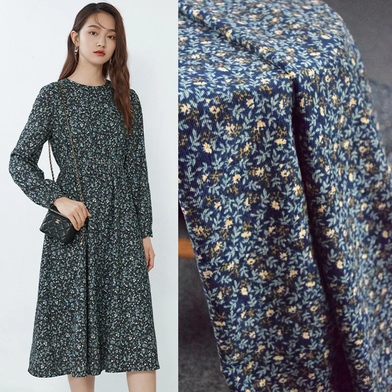 Полуметровая элегантная синяя Вельветовая ткань с маленьким цветочным принтом