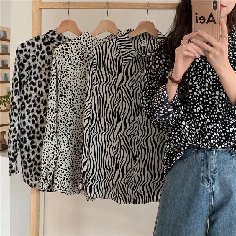 

Sister Fara New Summer Chiffon Print Women's Shirt Leopard Casual Thin Blouses Autumn Single Breasted Loose Blouses and Shirts
