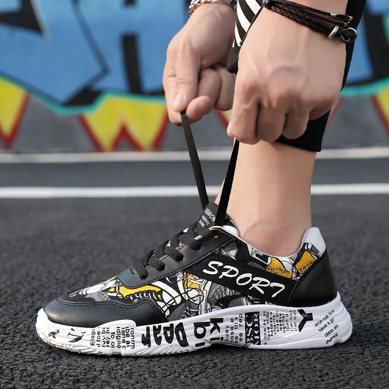 

Men's Spring And summer Creative Irregular Graffiti Dad Sneakers Men's Wild Breathable Wear-resistant Trend White Men's Shoes