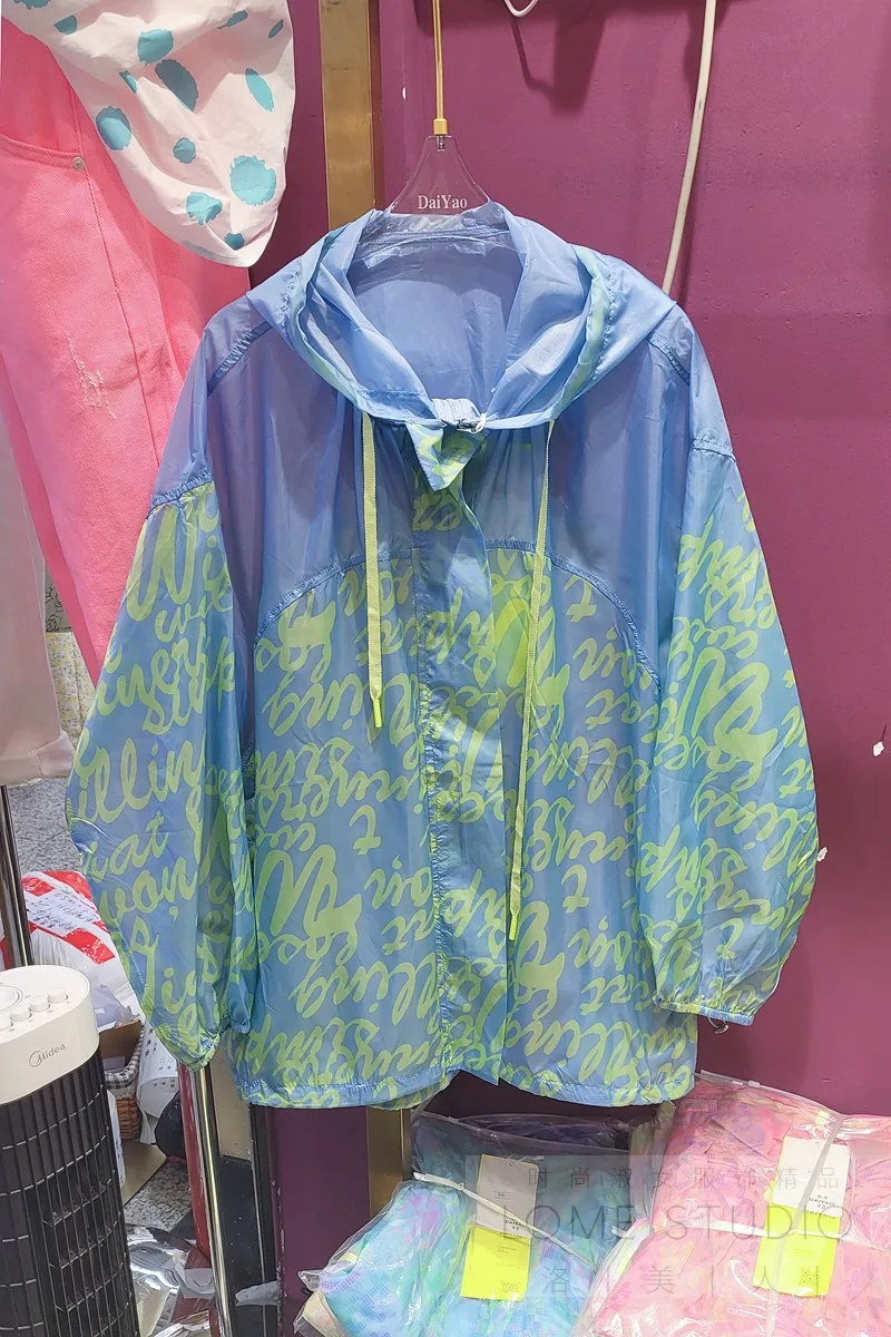 

Women Long Sleeve Straight Hooded Jacket 2021 Summer Fashion Stitching Plus Size Dropshipping Coat Sun Protection Jacket