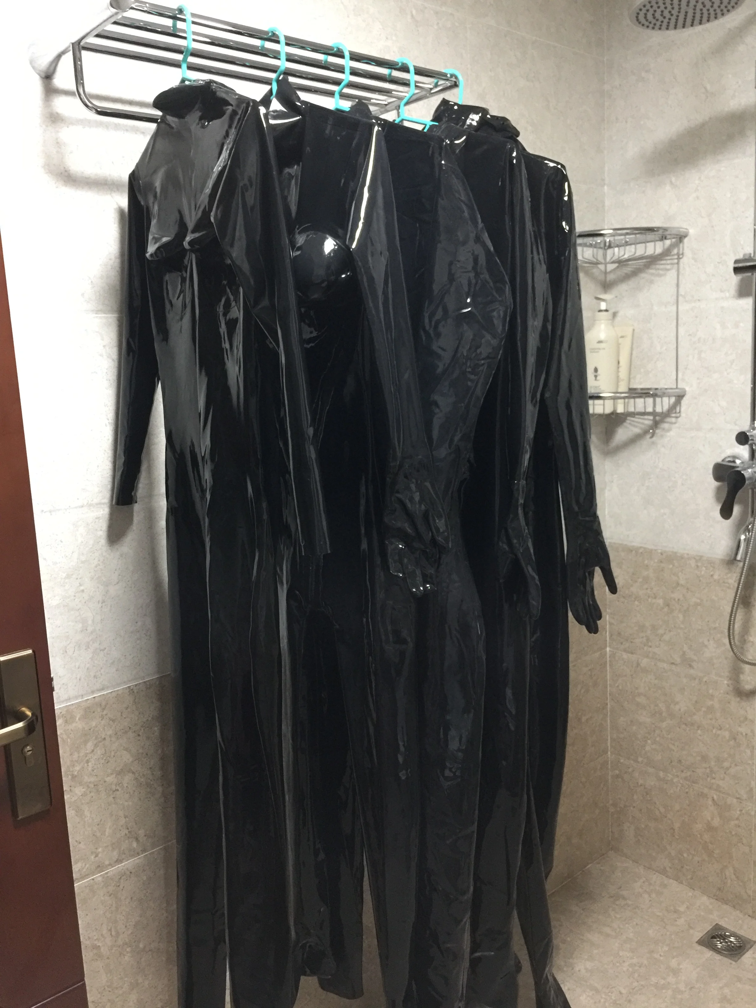 

2021 NEW Latex Catsuit Handmade Sexy Rubber Bodysuit 3D Breast with Back Crotch Zipper for Men Women Customize Latex Suit