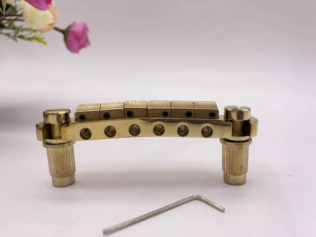 

Сделано в Корее, 1 комплект, латунный материал, ручная работа, обмотка моста, заглушка для электрогитары, высокое качество