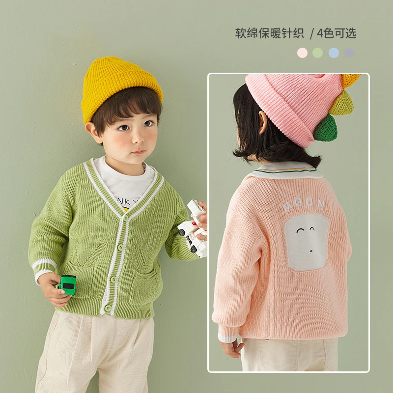 

Autumn and winter new boys' V-neck padded sweater, girls Korean version of knitted cardigan, baby cotton jacket 2021