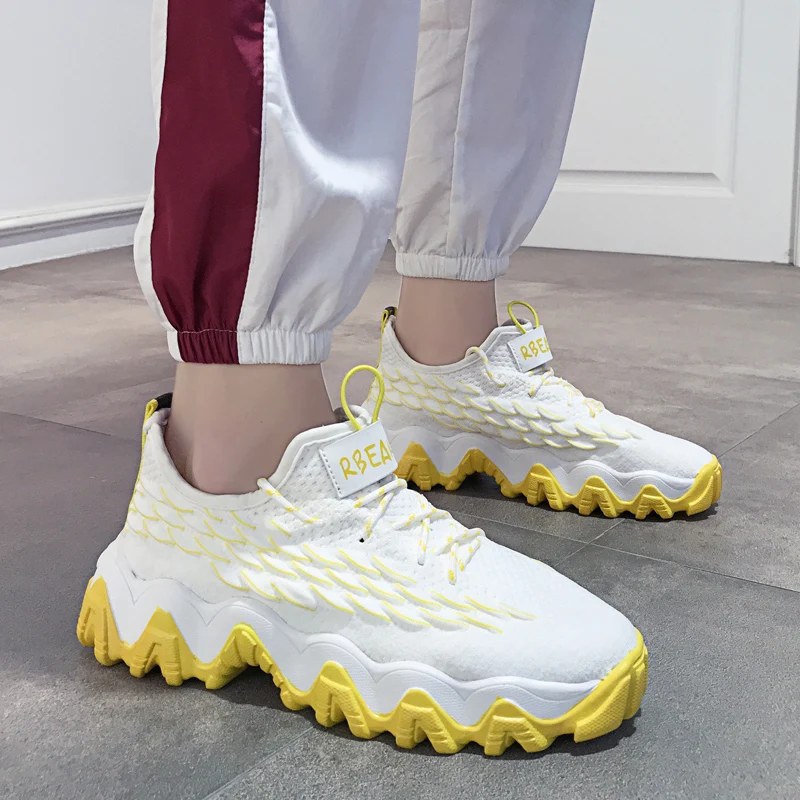 2020 Мода для мужчин на платформе Спортивная обувь шнуровке папа кроссовки круглый