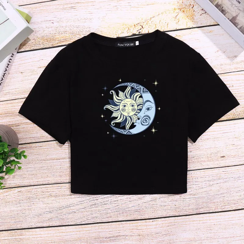 

Vintage Tops Goth T-shirt Women Bodycon Crop Tops Black Gothic Streetwear Sexy Female Top Casual Tee Shirts