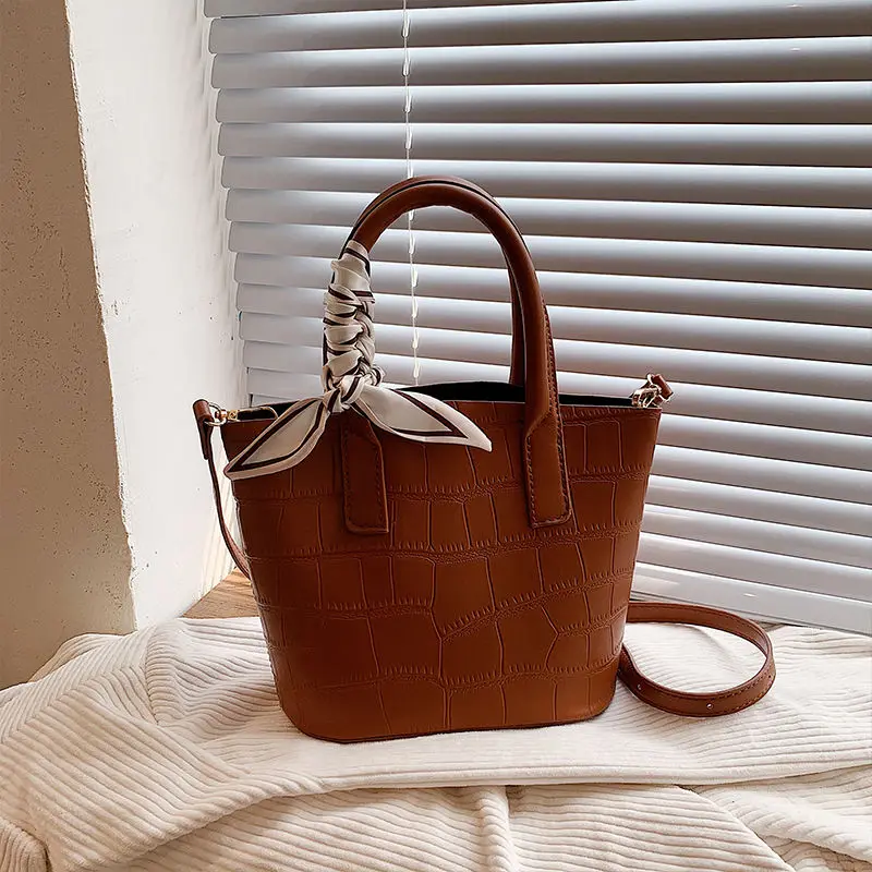 

Маленькие сумки для пожилых, сумка, модная новинка 2021, осенне-зимняя портативная корзина, Наклонная Сумка через плечо для Джокера