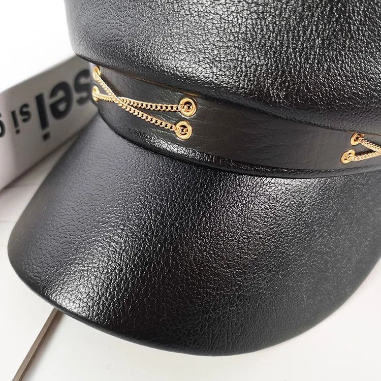 

2020 autumn and winter new leisure ladies military hat fashion beret British retro round buckle navy hat cap girl