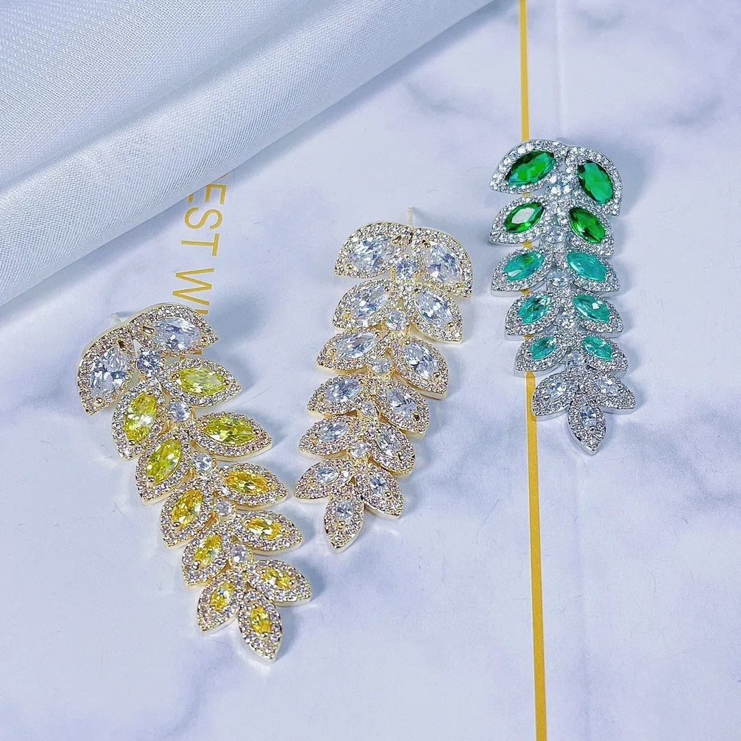 Новый дизайн Висячие длинные серьги с листьями и кисточками Модные Ювелирные