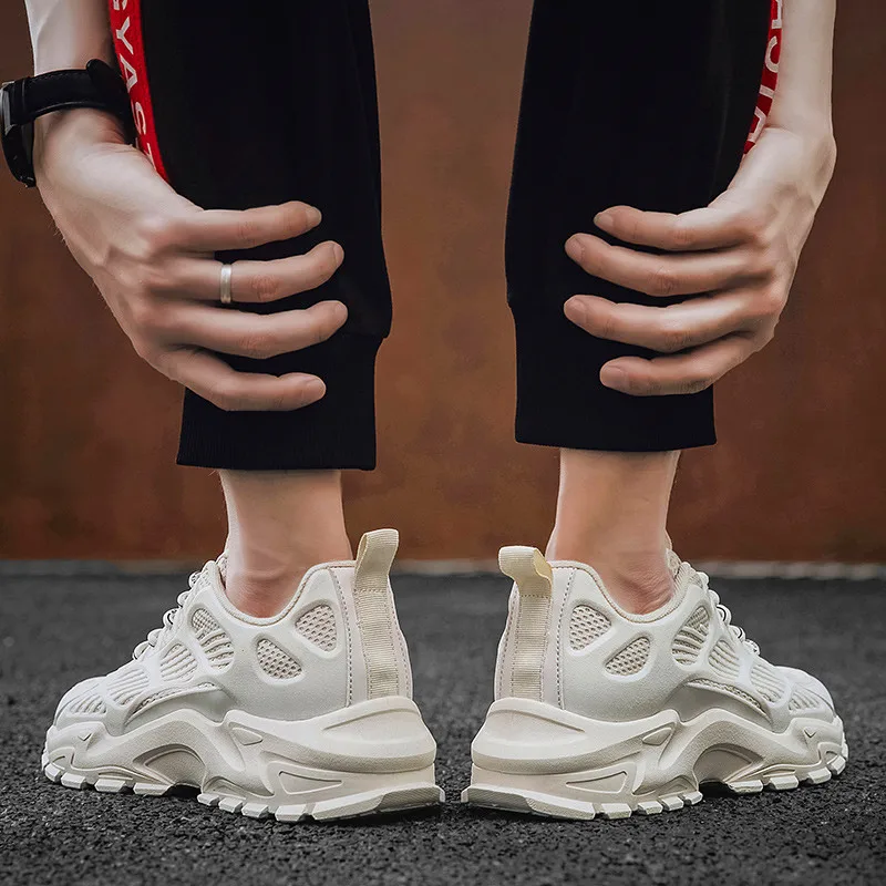 

2020 Fashion Men's Casual Shoes breathable lightweight lace-up sneakers low-top youth trend shoes