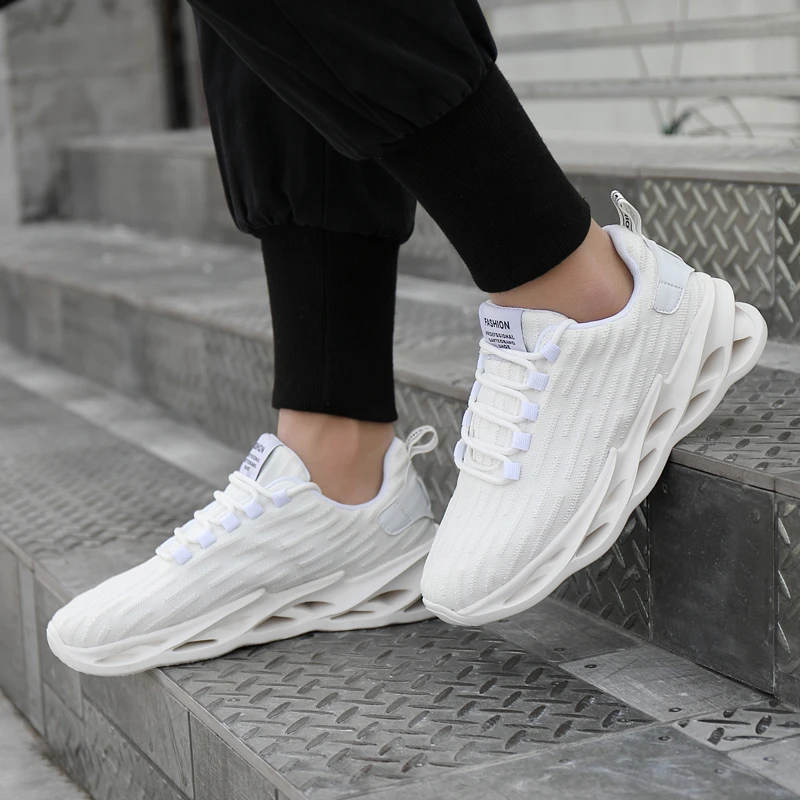 

Sneakers 2020 White Men's Sneakers Casual Shoes For Men Mens Trainers Man Fashion Black Summer Sneaker Male Light Breathable