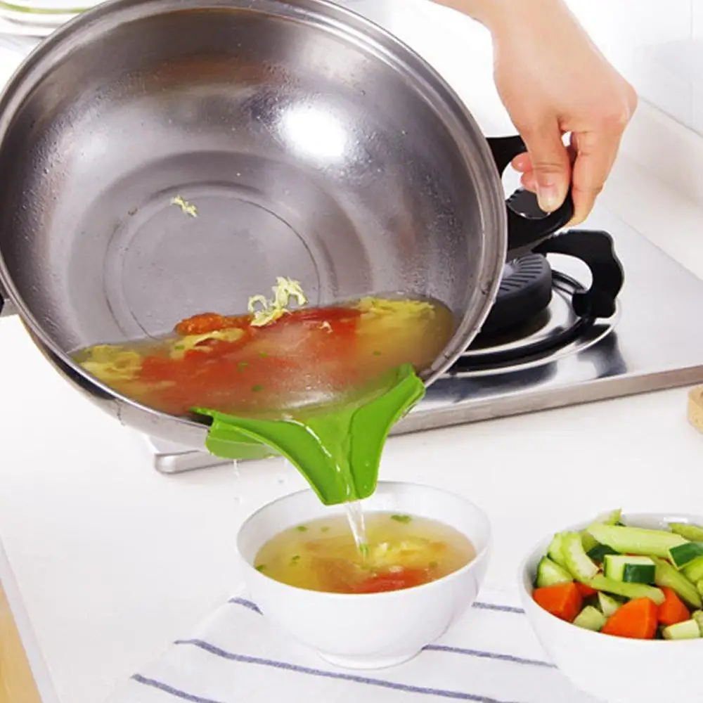 

Kitchen Accessories Pans To Prevent Spills Circular Kitchen Kitchen Tools Deflector Funnel Silicone Rim Gadget Leak-proof R6T4