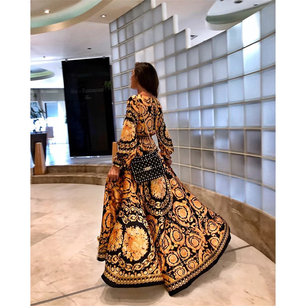 Пляжное платье-макси золотистого цвета с цветочным принтом и глубоким V-образным