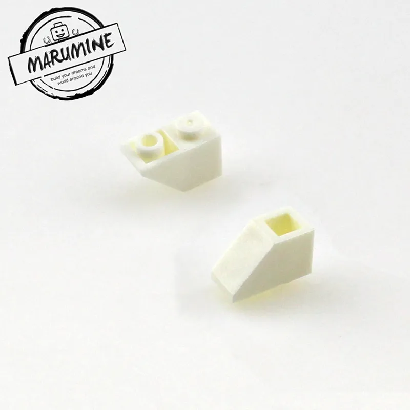 Белый MARUMINE кирпичи игрушки 200 шт./лот 2x1 перевернутый склон кирпич MOC строительные блоки Совместимые образовательные DIY игрушки Классический создатель - Цвет: Белый