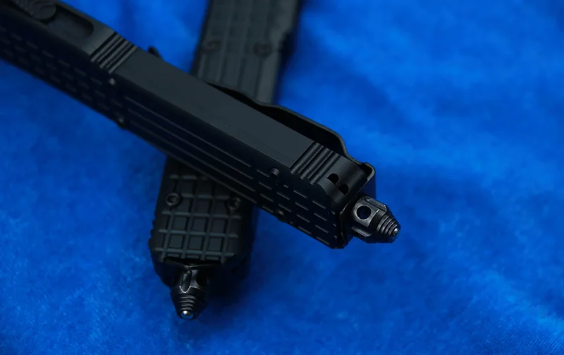 

NEW 25th Anniversary Box Diving UT D2 Blade Aluminum Camping Survival Outdoor EDC Hunting Tactical Tool Dinner Knife