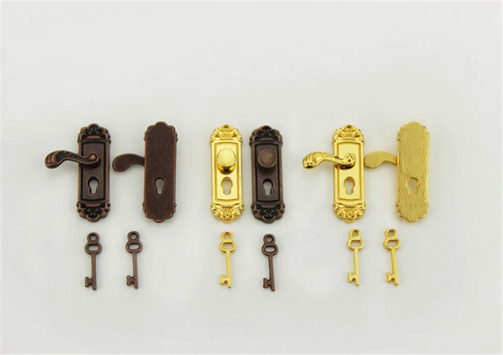 Door Accessory Lock With Keys toy Doll house Miniature Brass Knobs Plate with Keyhole Set | Игрушки и хобби