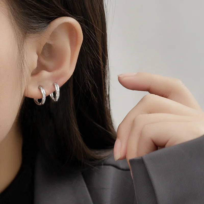 

Han Edition Hip Hop/Rock Cold Wind Circle Ear Clip Earrings Fashion Geometry Punk Small Earrings Women Party Wedding Jewelry