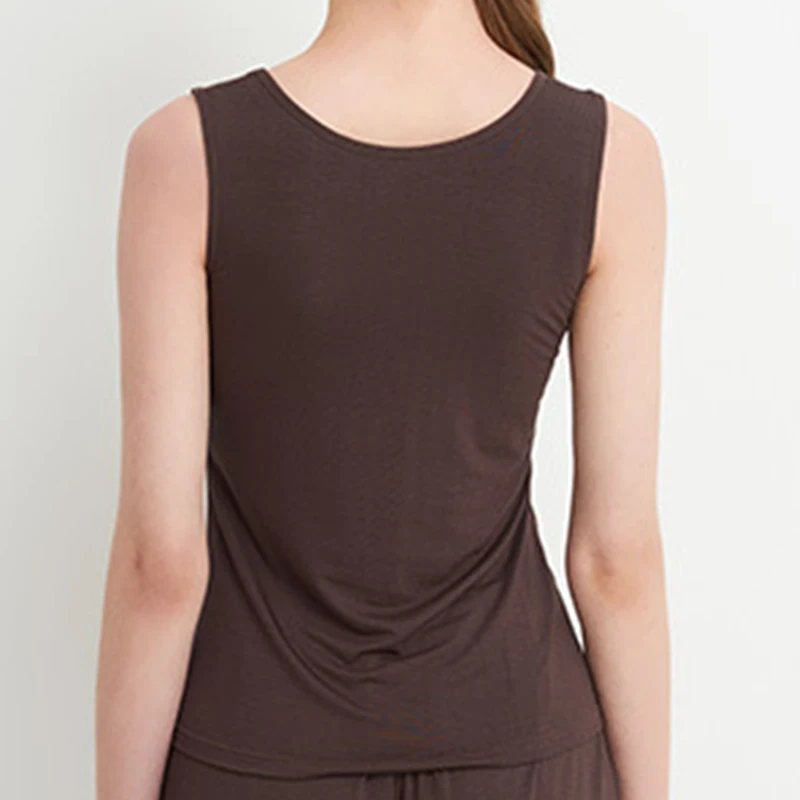 Майка женская с нагрудными вкладышами эластичная эффектом пуш-ап без рукавов в