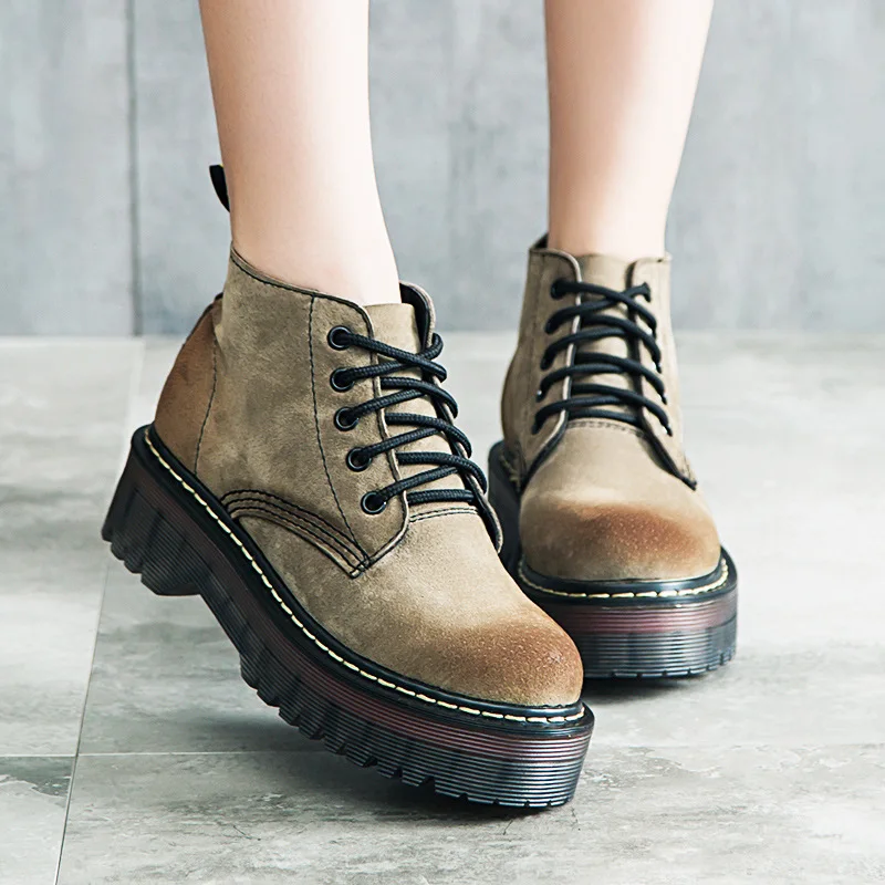 Женская обувь женские мотоботы женская матовые визуально увеличивающая рост С