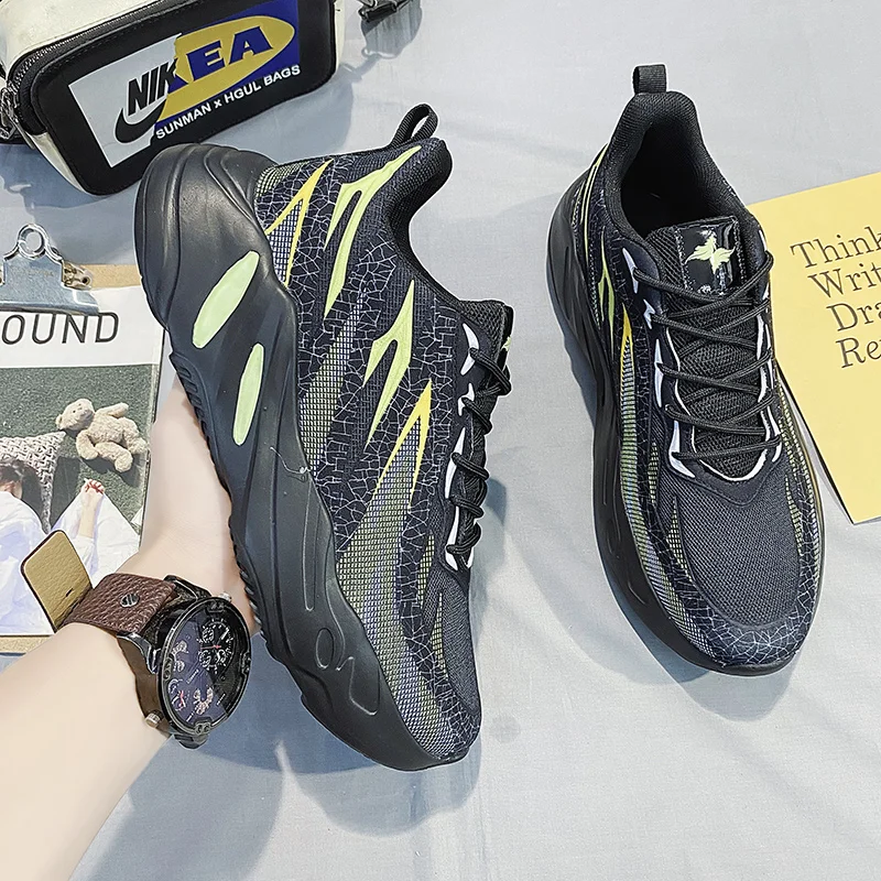 

New Brand Summer Heighten Breathable Flying Weaving Men's Sneaker Fluorescence Sport Camouflage Soft Sole EVA Running Shoes