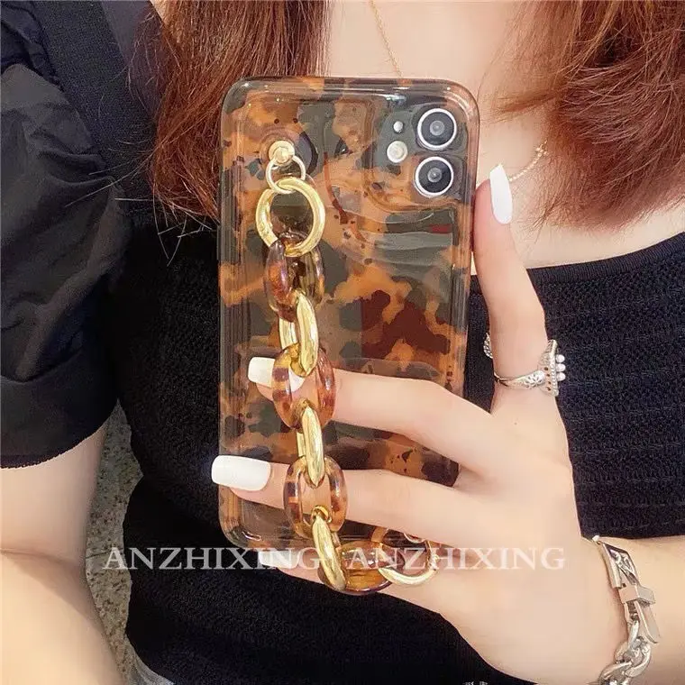 

Lady Mobile Phone Case Decoration for Retro Amber Leopard Bracelet IPhone 12 Promax Apple 11 Case XS / XR / 78plus