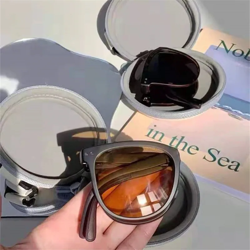 

New Foldable Protection Fashion and Ultra Light Carrying Sunscreen Sunglasses Women Man Retro Round Frame Sun Glasses UV400
