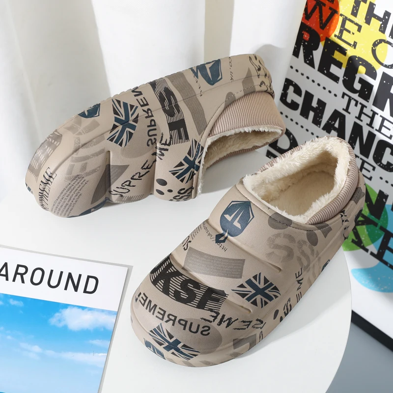 

Водонепроницаемые зимние плюшевые тапочки, мужская домашняя теплая обувь с граффити, кожаная хлопковая обувь для дома, мужские тапочки уни...