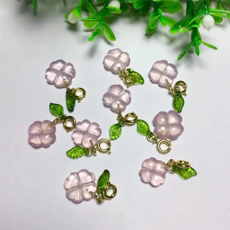 Мини-серьги с подвеской в виде четырехлистного клевера кристалл роза кварц