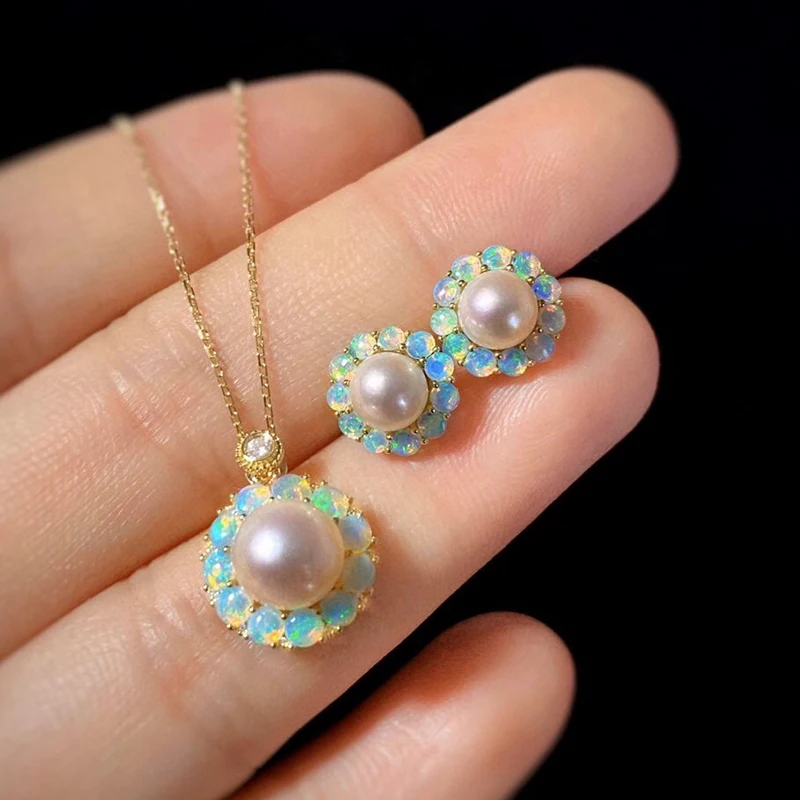 

AINUOSHI 18K Gold 0.20ct Natural Opal 7-7.5mm Akoya Pearl Real Diamond Flower-Shaped Trendy Pendant Necklace for Women 18''