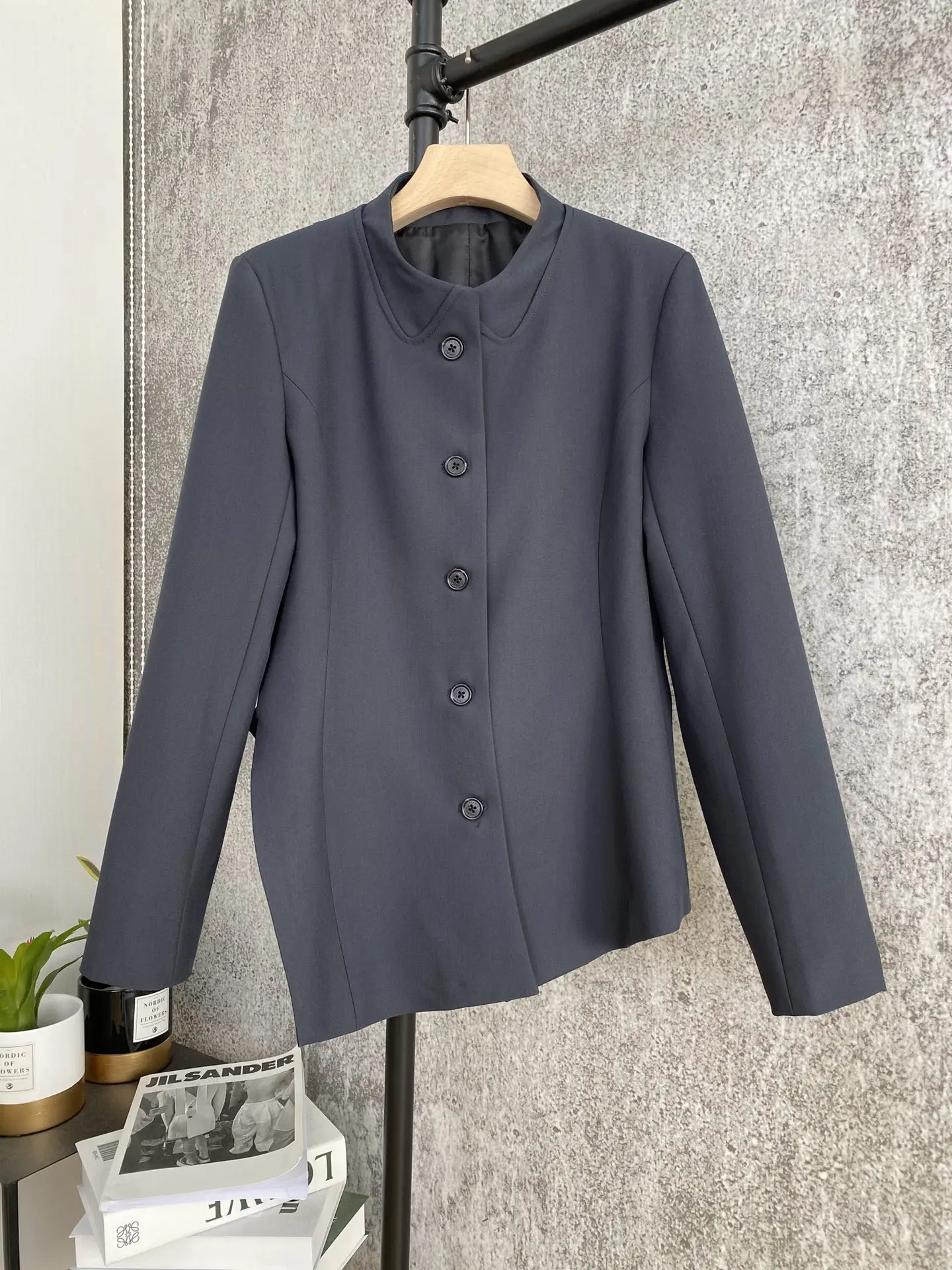 

Женские 2021 высокое новое качество, модные рубашки с длинным рукавом и стоячим воротник, плотная ткань, Цвет куртка 1224