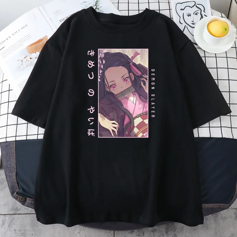 

Camiseta feminina estampa kamado nezuko, camisa feminina anime demon slayer harakjuku solta gola redonda casual preta de grandes