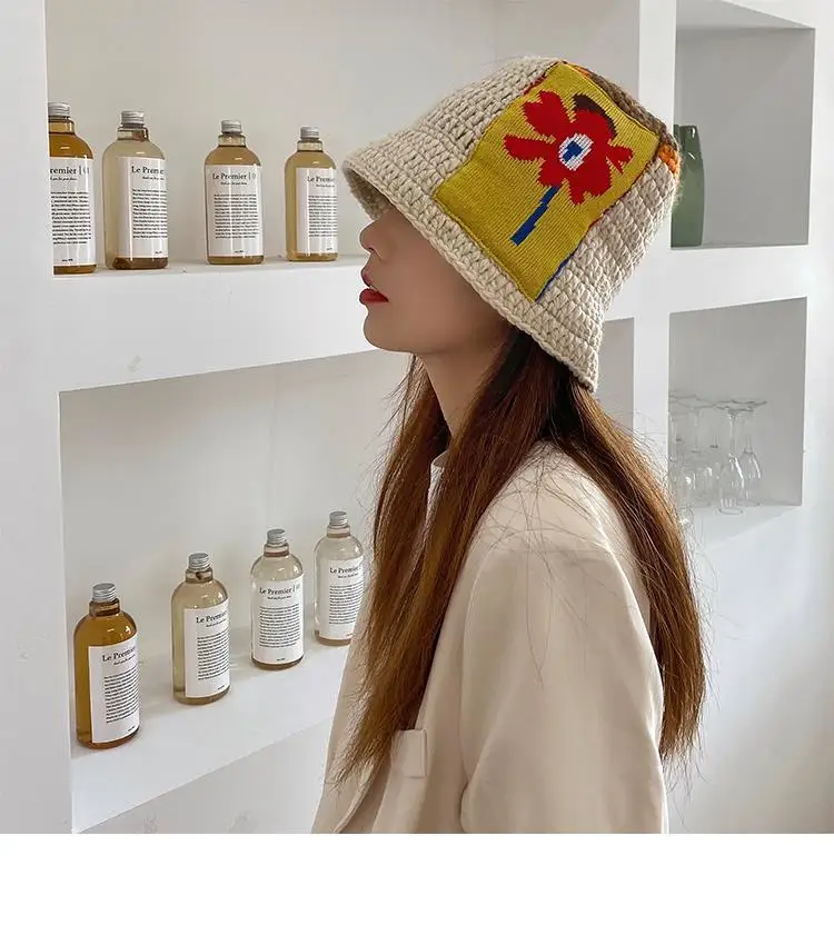 2021 New Knitted Fisherman Hat Women Sweet Style Bucket Hat Flower Patch Pot Cap Vintage Bucket Hats For Women Ladies Gifts