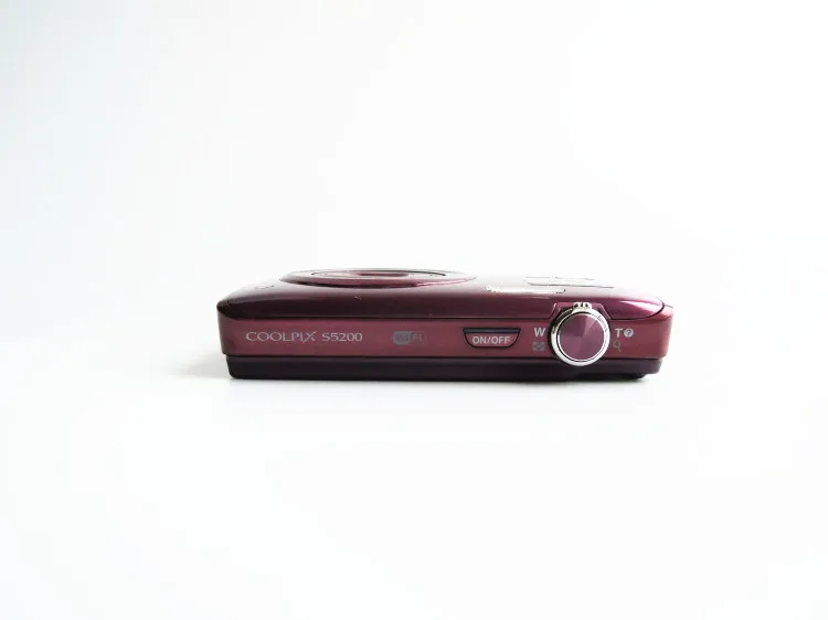 

USED Nikon COOLPIX S5200 Wi-Fi CMOS Digital Camera with 6x Zoom Lens SPECIAL PRICE