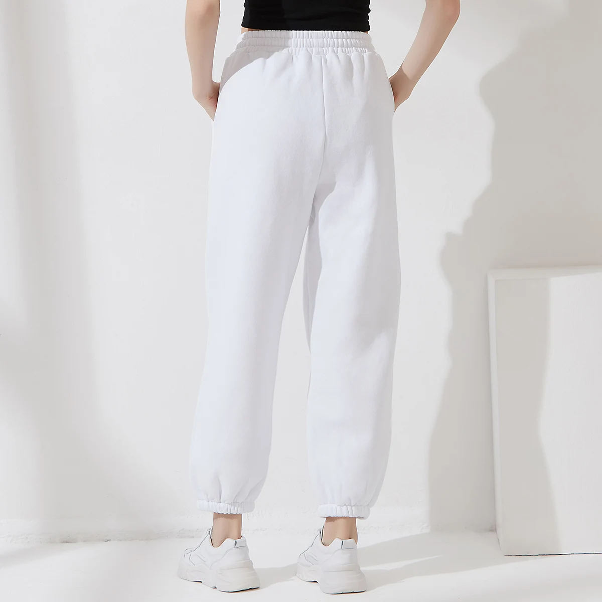 Брюки женские Зимние флисовые на шнуровке с высокой талией и карманами | Женская