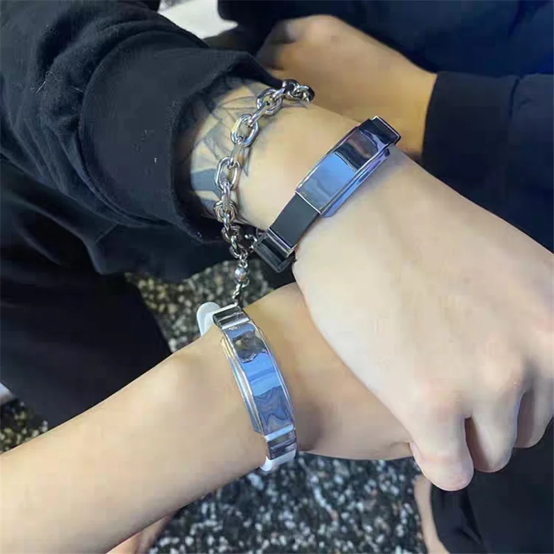 

Hip Hop Couple Bracelets for Lovers Chain Bangles for Women Titanium Steel Silicone Belt Bracelets Jewelry Gifts