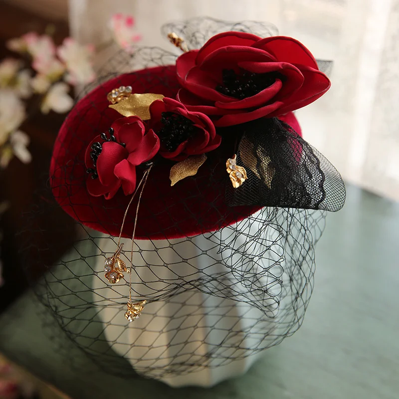 

Women Chic Fascinator Hat Cocktail Wedding Party Church Headpiece Fashion Headwear Feather Hair Accessories Sinamay Fascinators