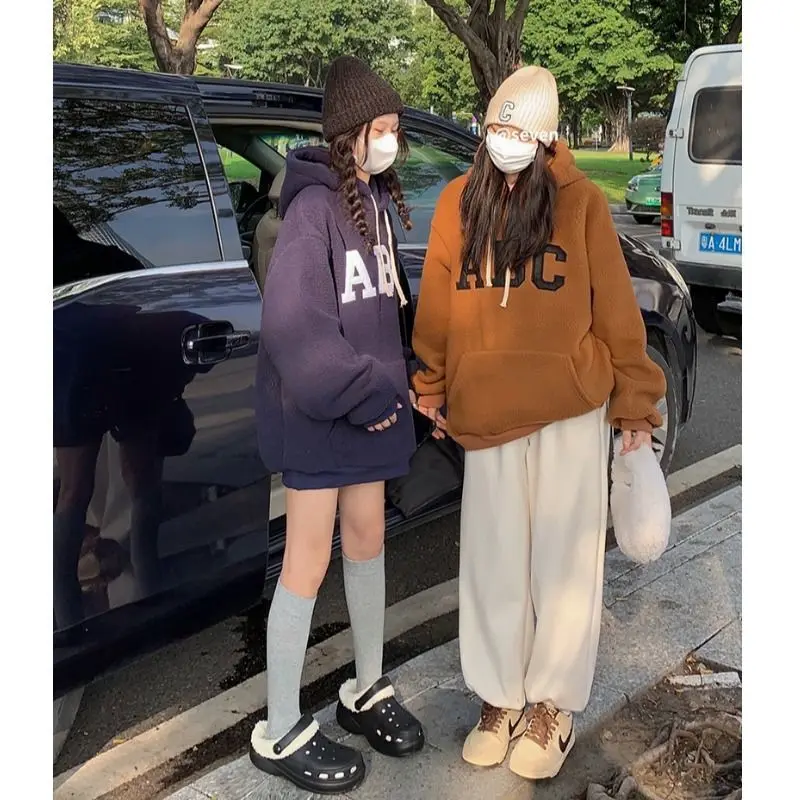 

Winter New Korean Version Plus Velvet Thickening Imitation Lamb Wool Hooded Sweater Women's Loose and Thin Pullover Top Trend