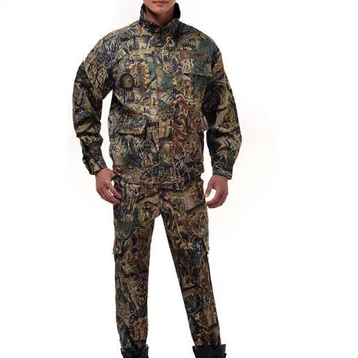 The new spring and summer outdoor hunting camouflage suit men fishing casual wear fashionable clothes